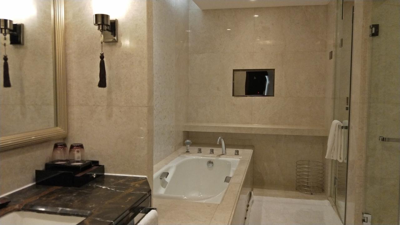 Xi'An Tanglong International Hotel ภายนอก รูปภาพ