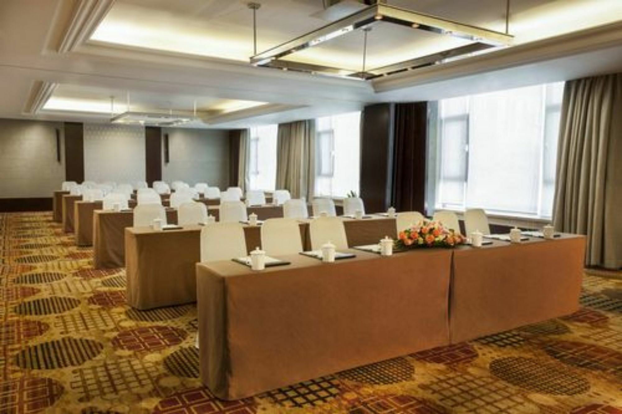 Xi'An Tanglong International Hotel ภายนอก รูปภาพ